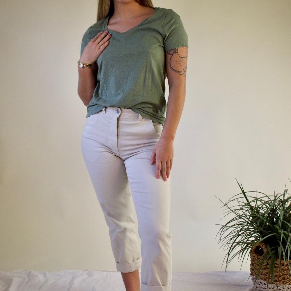 Hunter Green Everyday V-neck Tee